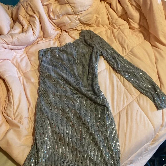 SHEIN Silver Asymmetrical Dress - Picture 1 of 2